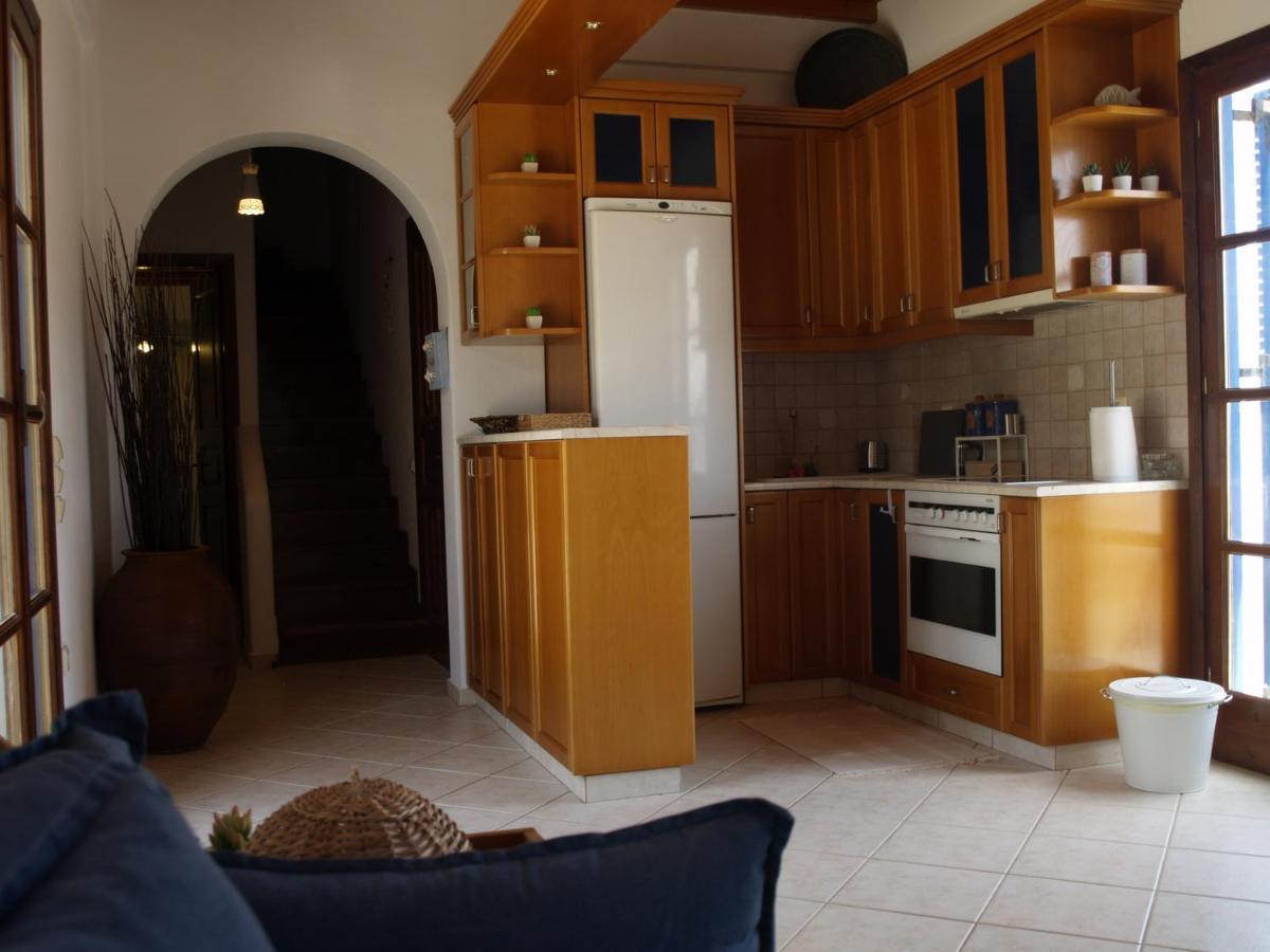 Ornos Seaside Blue Villas Esterno foto