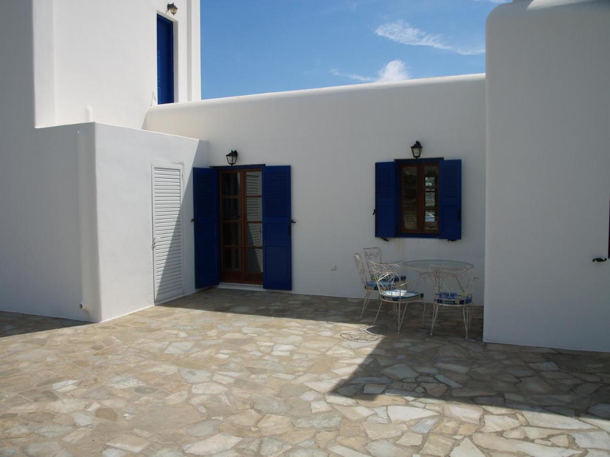 Ornos Seaside Blue Villas Esterno foto