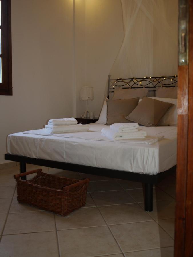 Ornos Seaside Blue Villas Esterno foto