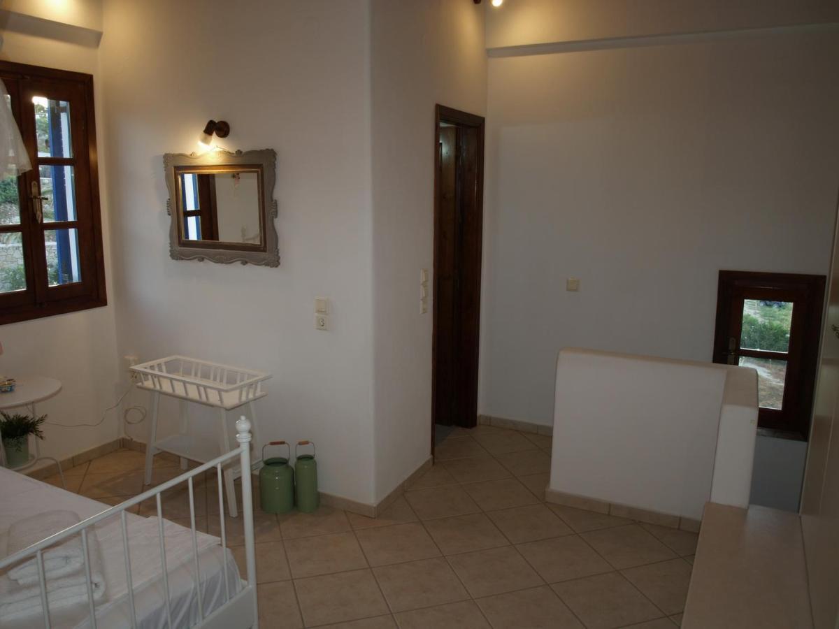 Ornos Seaside Blue Villas Esterno foto