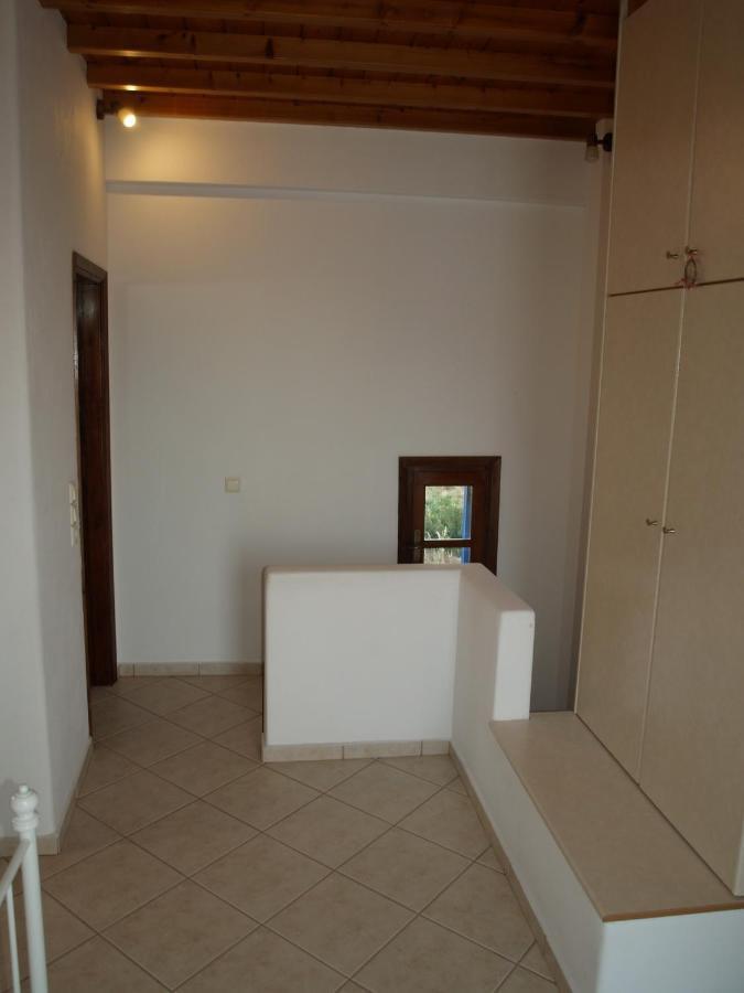 Ornos Seaside Blue Villas Esterno foto